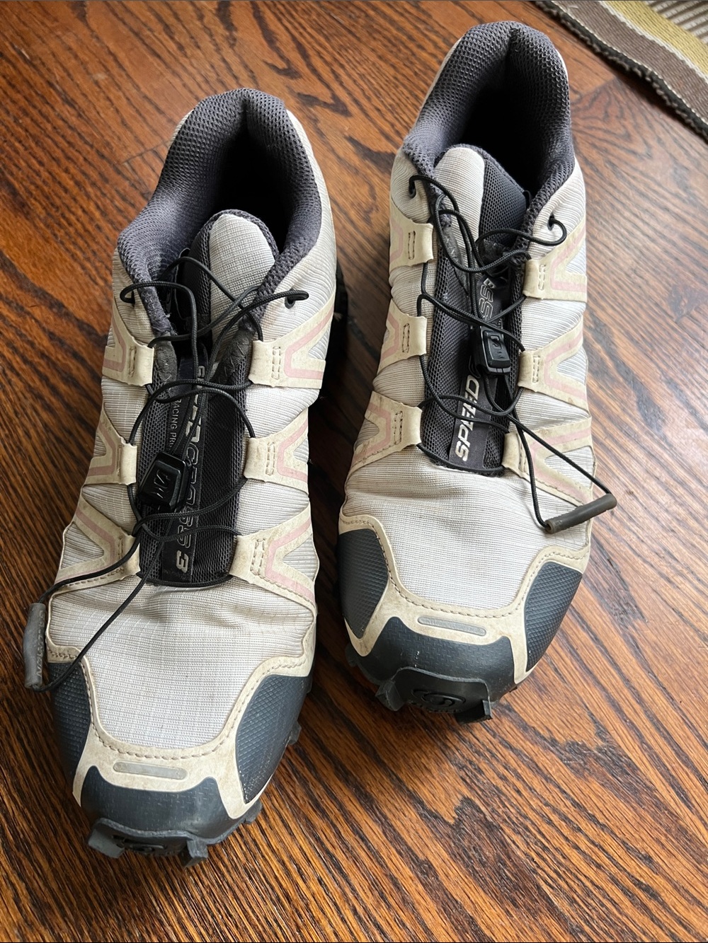 Salomon white and Black Speedcross 3 Trail Running Shoes with Quicklace